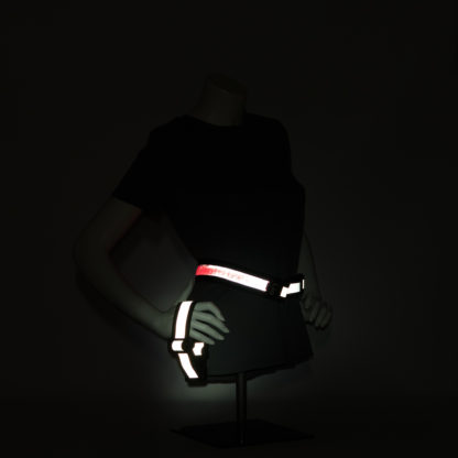 Liio Luxe Red: LED USB rechargeable illuminating reflective modular strap/band system - Image 5