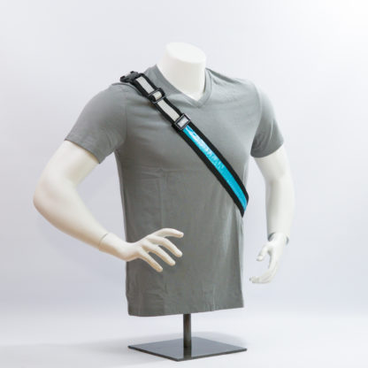 Liio Standard Blue: LED USB rechargeable illuminating reflective modular strap/band system - Image 6